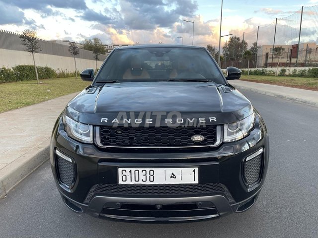 Voiture Land Rover Range Rover Evoque 2017 à Rabat Diesel - 8 chevaux