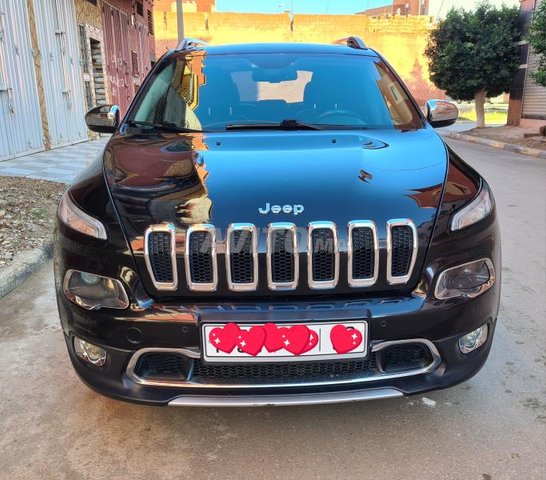Voiture Jeep Cherokee 2015 à Béni Mellal Diesel - 8 chevaux