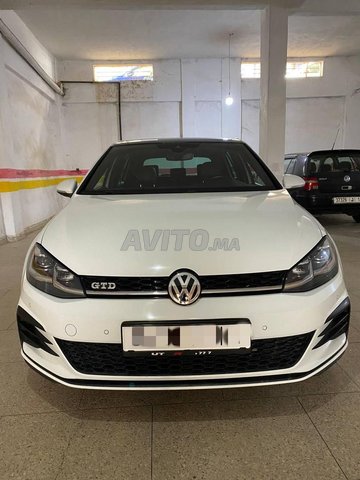 Voiture Volkswagen GOLF 7 2018 à Fès Diesel - 8 chevaux