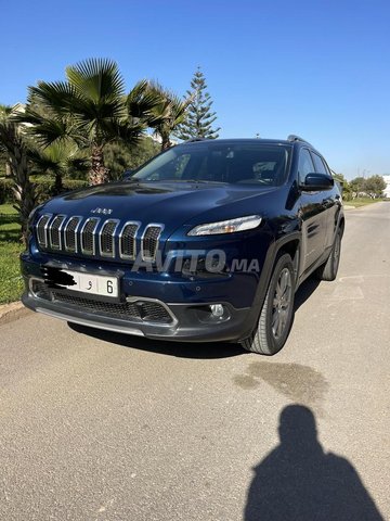 Voiture Jeep Cherokee 2018 à Casablanca Diesel - 9 chevaux