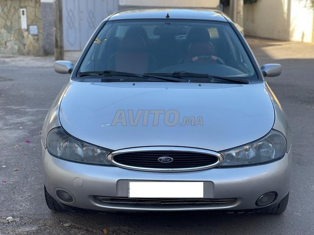 2000 Ford Mondeo