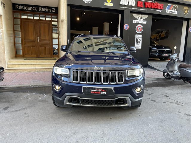 Voiture Jeep Cherokee 2017 à Casablanca Diesel - 12 chevaux