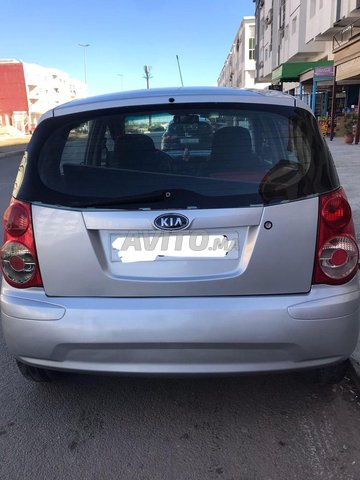 Voiture Kia Picanto 2008 à Fès Essence - 6 chevaux