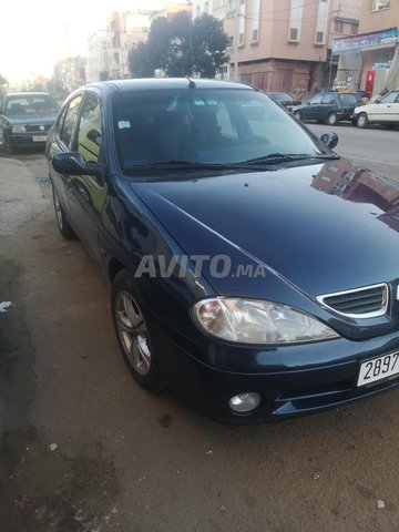 Voiture Renault Megane 2000 à Settat Diesel - 7 chevaux