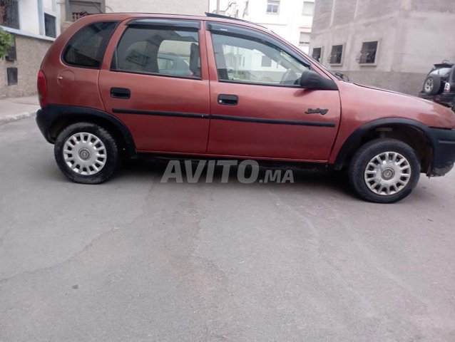 Voiture Opel Corsa 1994 à Agadir Essence - 7 chevaux