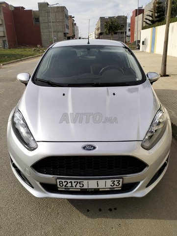 Voiture Ford Fiesta 2015 à Salé Diesel - 6 chevaux