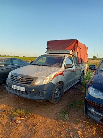 Voiture Toyota Hilux 2014 à Casablanca Diesel - 41 chevaux