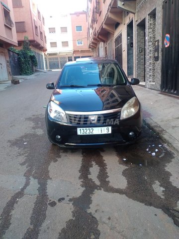Voiture Dacia Sandero 2010 à Casablanca Essence - 8 chevaux