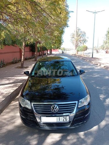 Voiture Volkswagen Passat 2005 à Marrakech Diesel - 8 chevaux