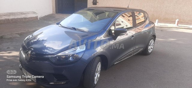 Voiture Renault Clio 2019 à Salé Diesel - 6 chevaux