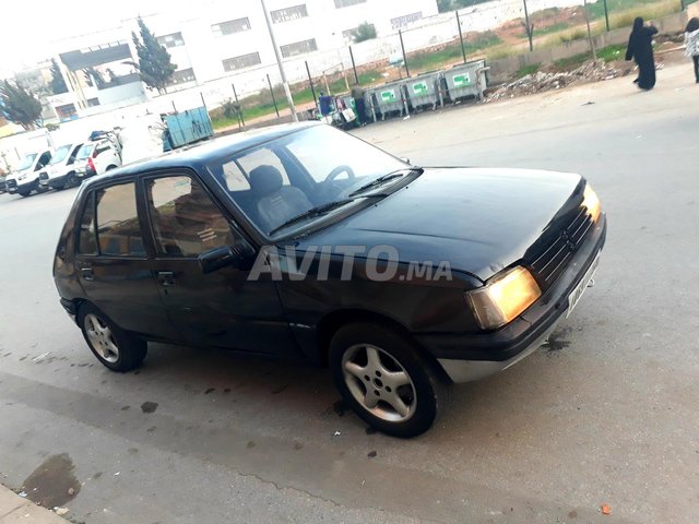 Voiture Peugeot 205 1985 à Casablanca Diesel - 7 chevaux