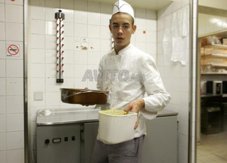 CUISINIÈRE FAST FOOD/PLONGEUR DE RESTAURANT