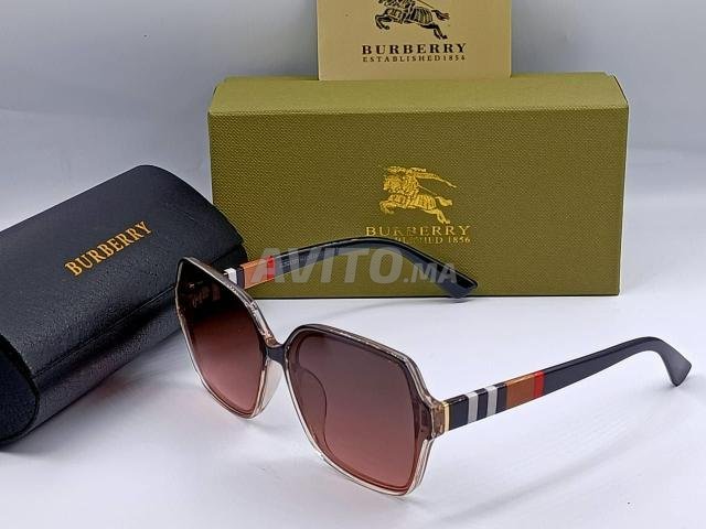 Lunette Solaire Burberry pour Femme Sacs et Accessoires