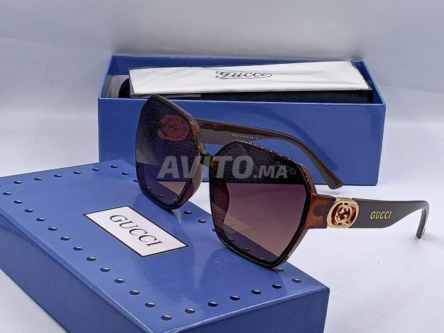 Lunette Solaire Gucci femme avec boite Sacs et Accessoires