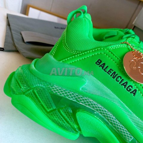 Balenciaga triple deals s verte