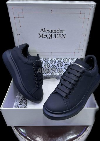 Alexander mcqueen homme outlet prix