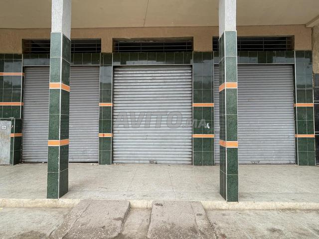 Magasin à vendre Magasin 50m et 65m à vendre à Berrechid