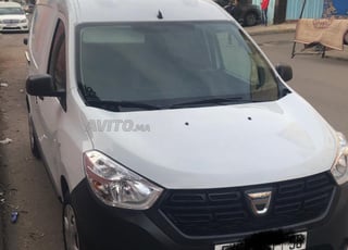 Dokker frigorifique avec la facture