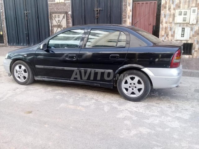 Opel Astra occasion Diesel Modèle 2001