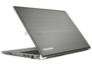 16GB /512GB Toshiba Protégé Z30 Core i7-6500u Ram 