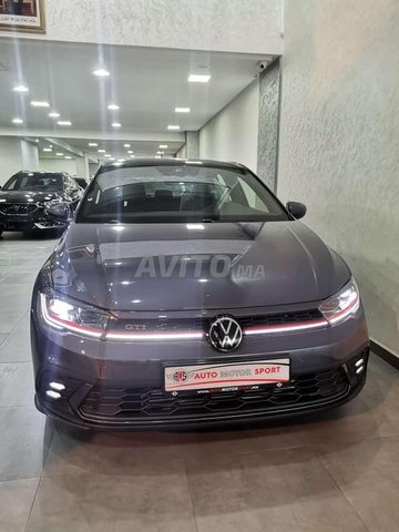 Voiture Volkswagen Polo 2022 à Tanger  Essence  - 8 chevaux
