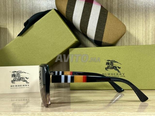 Burberry solaire hotsell