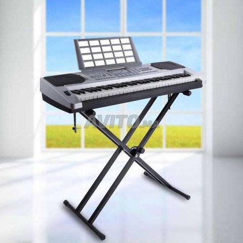 Support X clavier piano et synthétiseur en métal  - 1