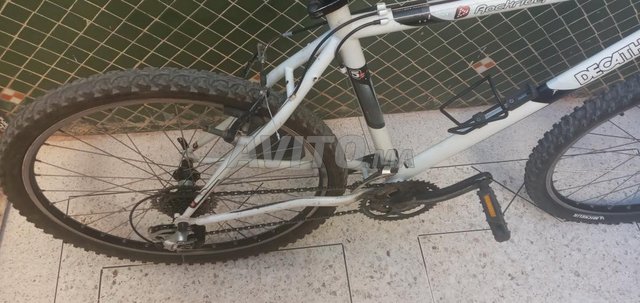 Bicicleta rockrider 5.2 hot sale