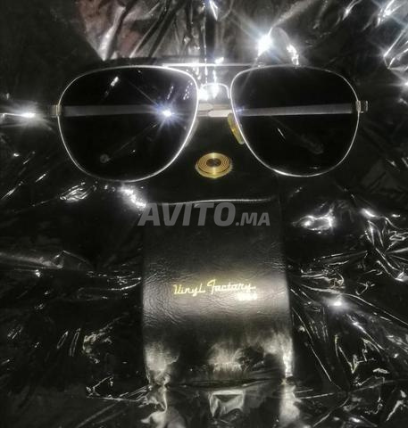 Lunette Solaire Original Marque VINYL FACTORY 