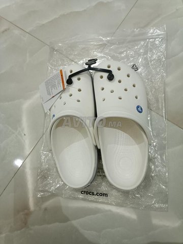 crocs original France 41 42 Chaussures Rabat Avito.ma