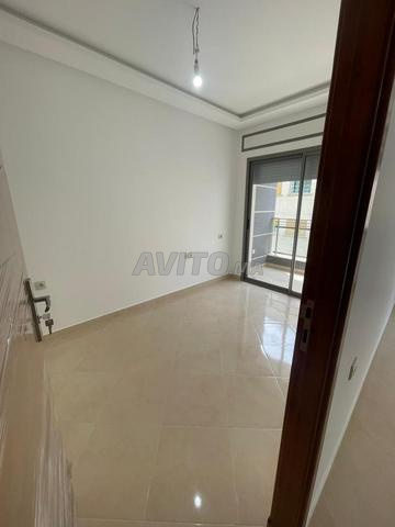 عرض شقة للكراء قرب بيت الصحافة مسنانة طنجة - 2