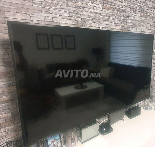 Télévision Smart TV SAMSUNG 43 pouces  4K - 1