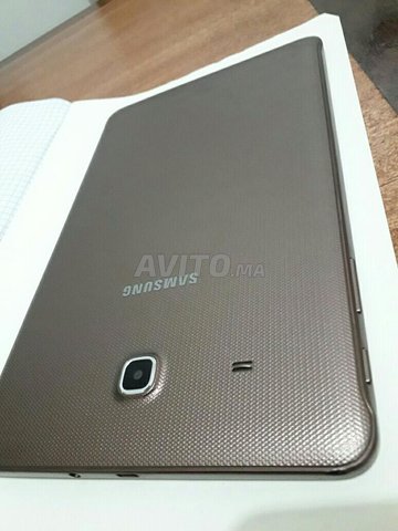 Tablette Samsung Tab E - 2