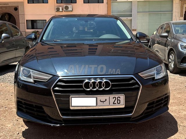 Voiture Audi A4 2017 à Marrakech Diesel - 8 chevaux