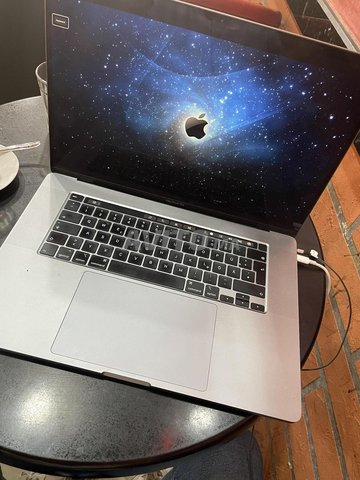 mac book pro 2019 16 inch i9 64 RAM - 4