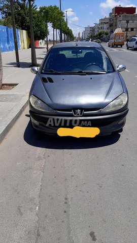 Voiture Peugeot 206 2000 à Casablanca Essence - 8 chevaux