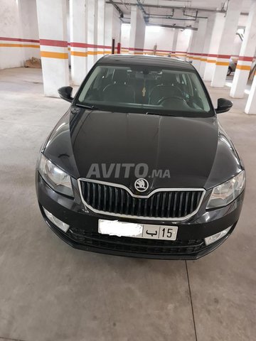 Voiture Skoda Octavia 2016 à Casablanca Diesel - 8 chevaux