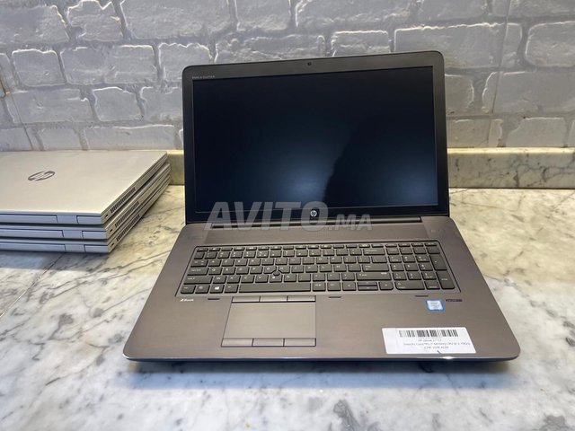 HP ZBook 17 G4 Xeon(R) 64G 512 GFX NVIDIA P5000 