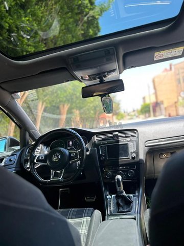 Voiture Volkswagen Golf 2016 à Oujda Diesel - 8 chevaux