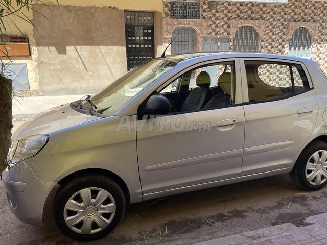Voiture Kia Picanto 2010 à Berrechid Essence - 6 chevaux
