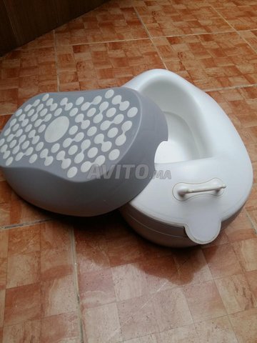 Toilette Enfant en PP Pot pour Bébé Toilette de Simulation Charge