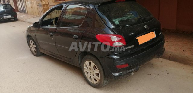 Voiture Peugeot 206+ 2011 à Oujda Diesel - 6 chevaux