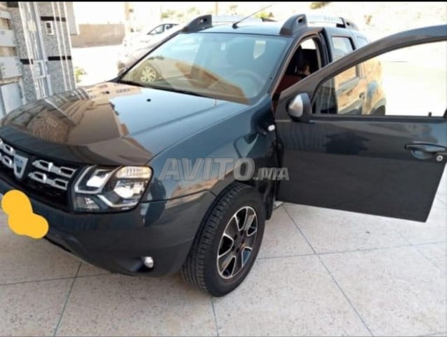 Voiture Dacia Duster 2017 à Boujdour Diesel - 6 chevaux