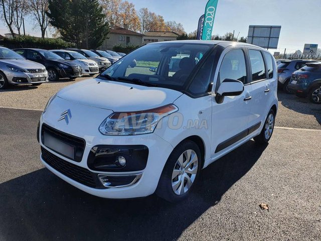 Voiture Citroen C3 Picasso 2018 à Settat Diesel - 6 chevaux