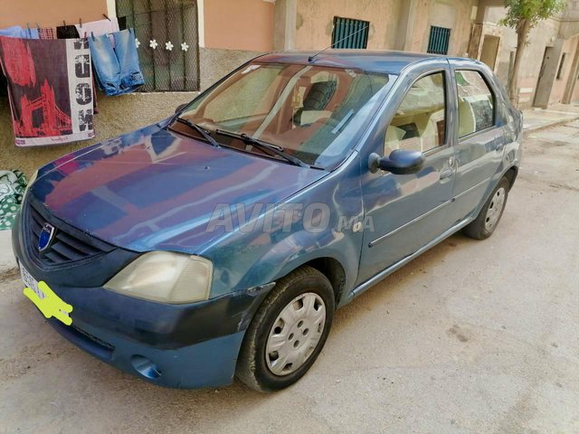 Voiture Dacia Logan 2007 à Laâyoune Essence - 8 chevaux