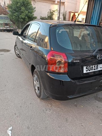 Voiture Toyota Corolla 2006 à Dakhla  Essence  - 8 chevaux