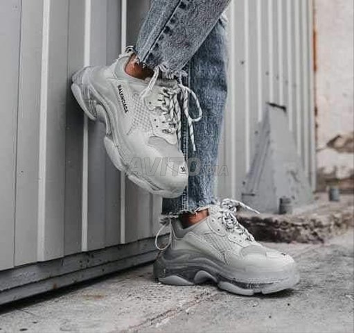 Chaussure balenciaga cheap triple s prix