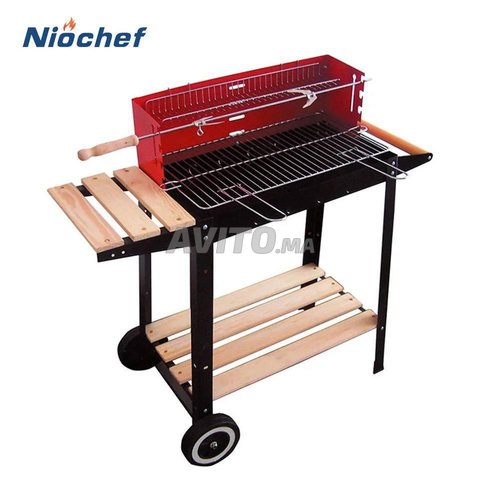 Barbecue de charbon  Chariot