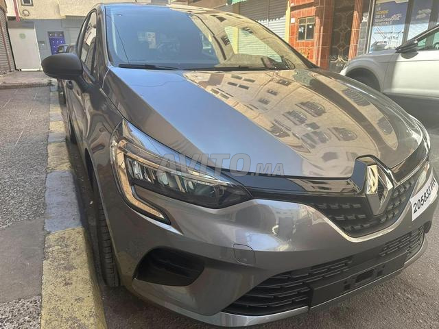 سيارات للإيجار في الدار البيضاء CLIO 5 - 2