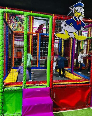Parc intérieur pour enfants